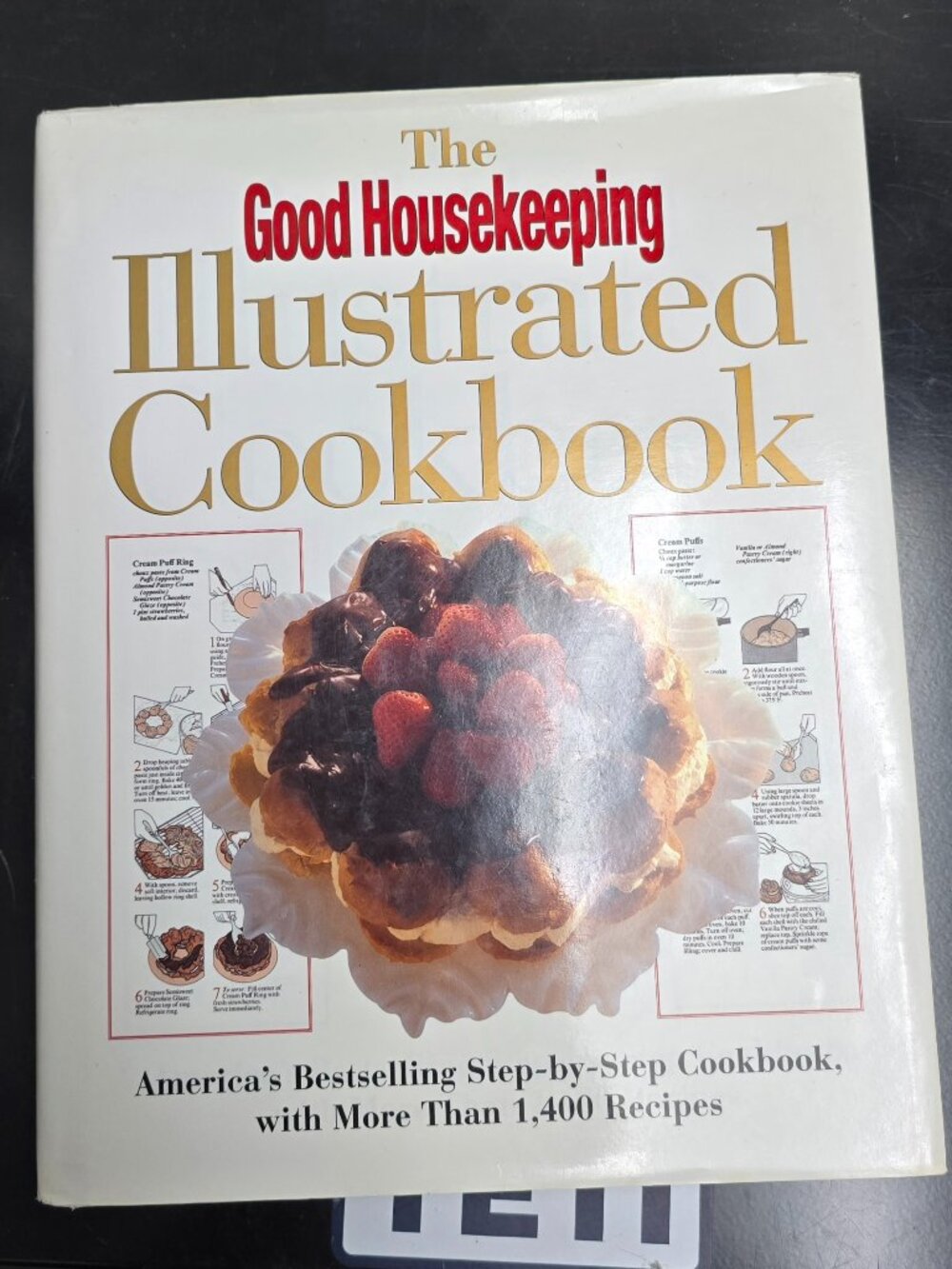 Vintage The Good Housekeeping Illustrated Cookbook (Hardcover)